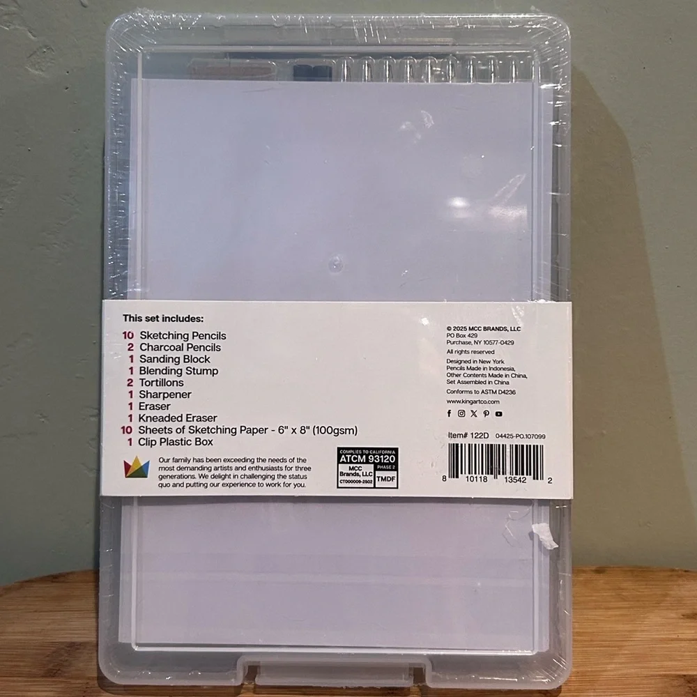 Kinghart Studio 30 Piece Sketching Set